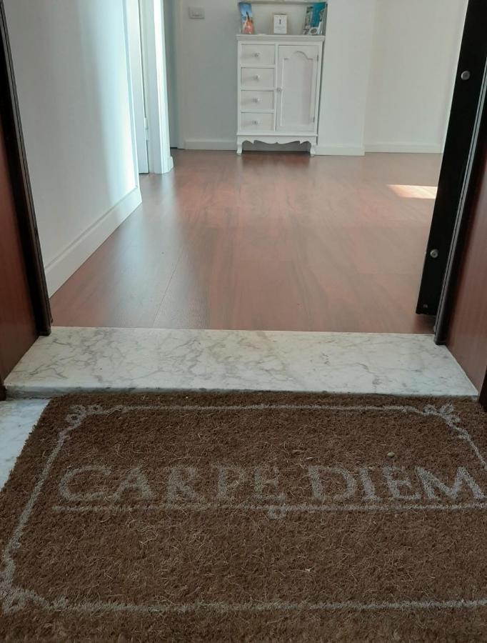 Carpe Diem อังโกนา ภายนอก รูปภาพ